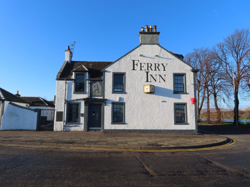 Ferry Inn, Renfrew