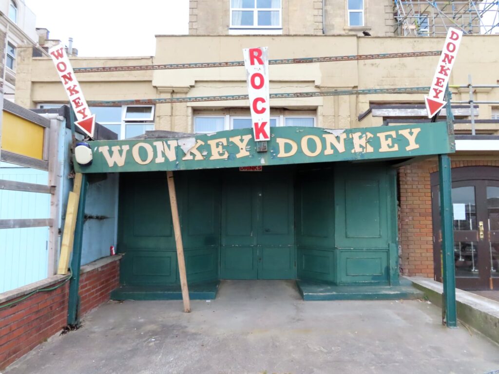 Wonkey Donkey, Weston-super-Mare